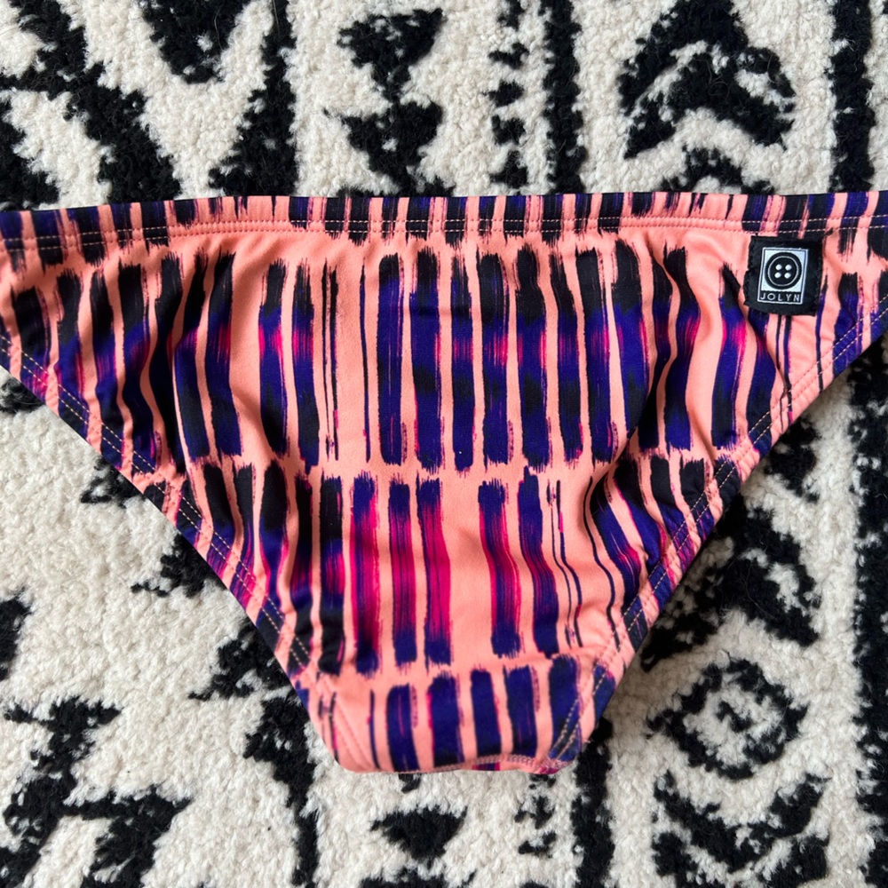 M Jolyn Bali Bottoms never used